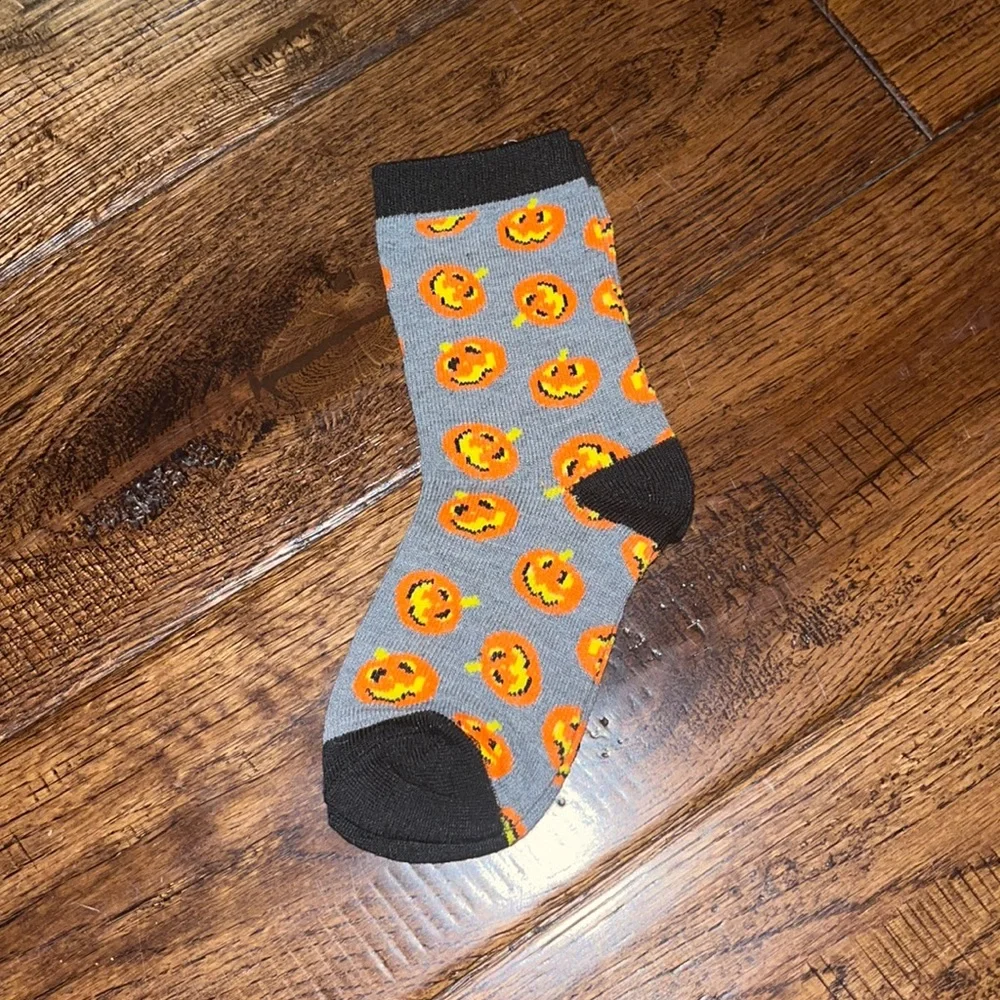Halloween Socks - Picture 1 of 1
